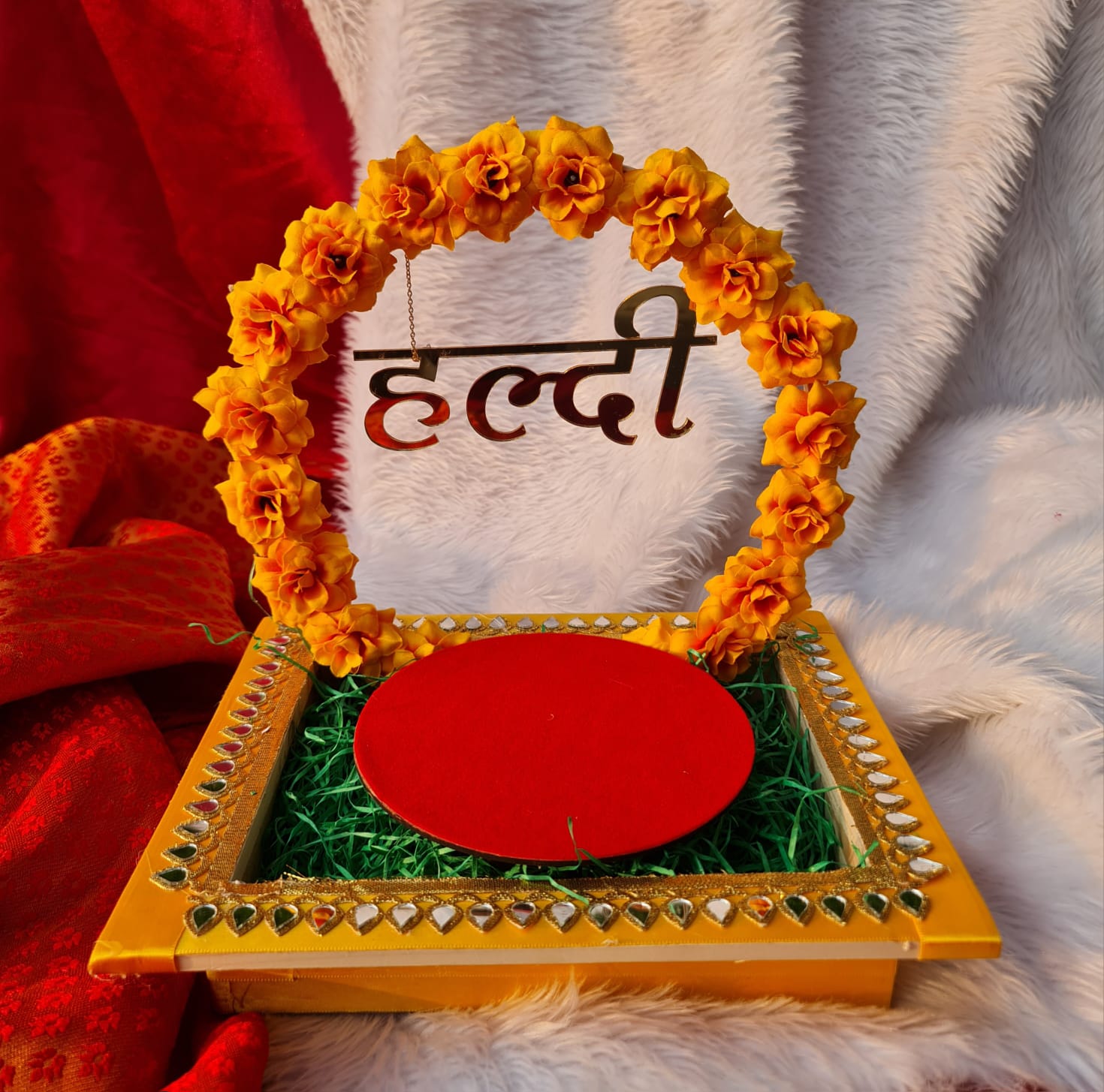 1 pcs Handcrafted Square Haldi Platter Holder Tray -Ideal for Haldi Ceremony, Modernartmart